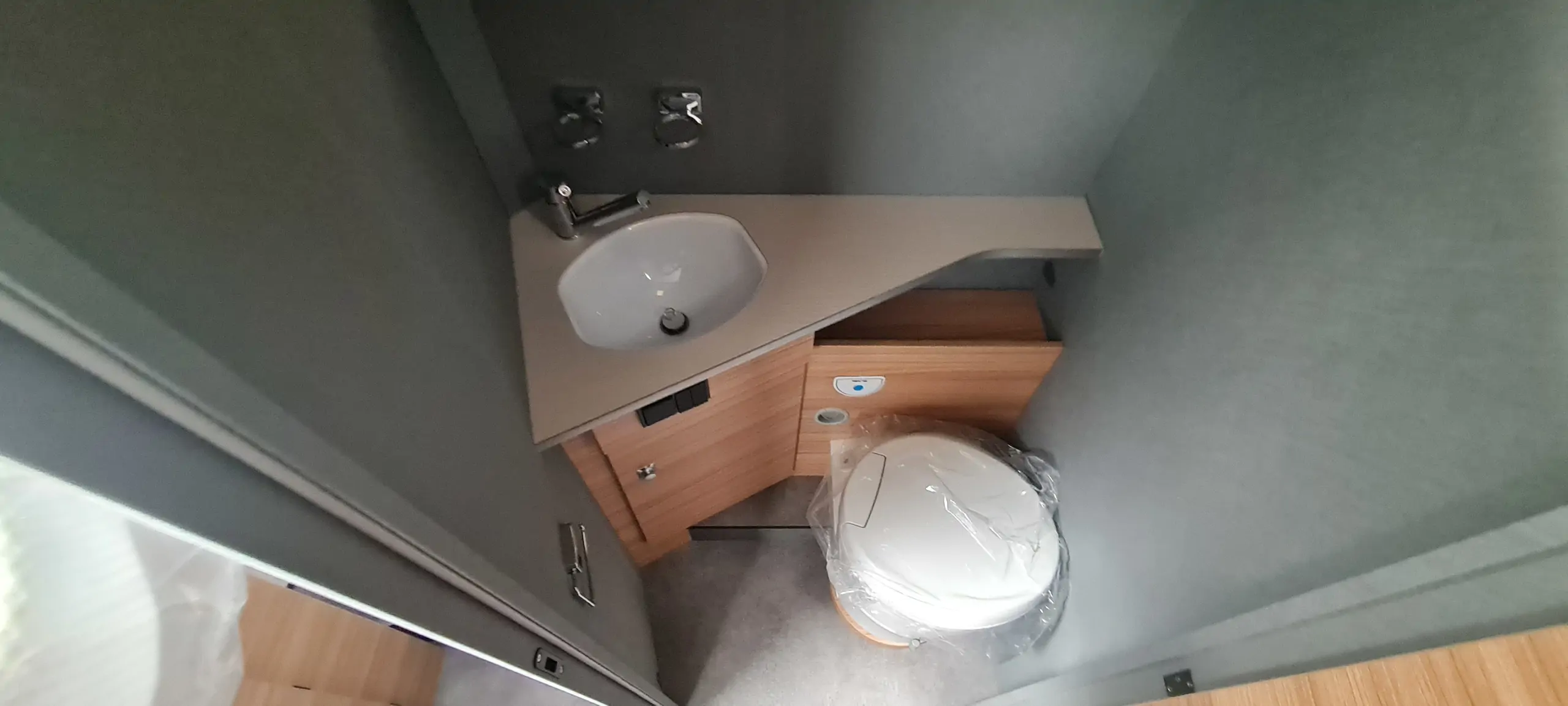 Image Dethleffs Just 90  T 7052 DBL DESTOCKAGE 