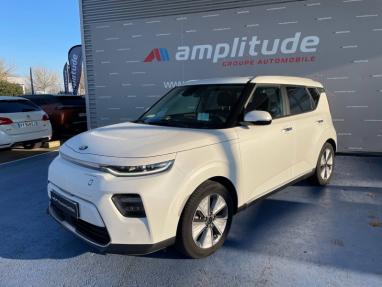 Voir le détail de l'offre de cette KIA e-Soul Design 204ch MY22 de 2021 en vente à partir de 198.06 €  / mois