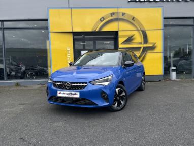 Voir le détail de l'offre de cette OPEL Corsa Corsa-e 136ch Elegance de 2020 en vente à partir de 16 999 € 