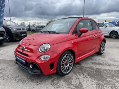 Voir le détail de l'offre de cette ABARTH 500C 1.4 Turbo T-Jet 145ch  595 de 2022 en vente à partir de 201.87 €  / mois