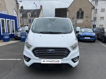 FORD Tourneo Custom 320 L2H1 2.0 EcoBlue Hybrid 130ch Titanium à vendre à Orléans - Image n°2