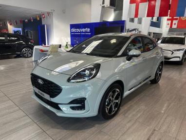 Voir le détail de l'offre de cette FORD Puma 1.0 EcoBoost Hybrid 125ch ST Line S&S Powershift (mHEV) de 2024 en vente à partir de 28 990 € 