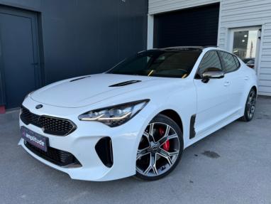 Voir le détail de l'offre de cette KIA Stinger 3.3 V6 T-GDi 370ch ISG GT 4x4 BVA8 de 2018 en vente à partir de 37 799 € 