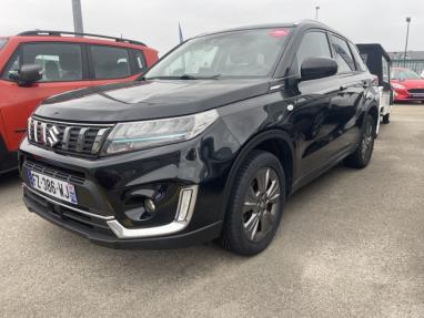 Voir le détail de l'offre de cette SUZUKI Vitara 1.4 Boosterjet Hybrid 129ch Privilège de 2021 en vente à partir de 197.8 €  / mois