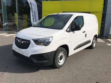 Voir le détail de l'offre de cette OPEL Combo Cargo M 650kg Puretech 110ch S&S de 2023 en vente à partir de 172.95 €  / mois