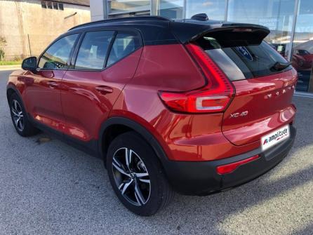 VOLVO XC40 T3 163ch R-Design Geartronic 8 à vendre à Oyonnax - Image n°7