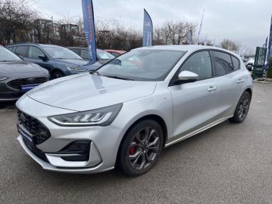 Voir le détail de l'offre de cette FORD Focus 1.0 Flexifuel mHEV 125ch ST-Line Style de 2023 en vente à partir de 246.62 €  / mois