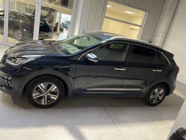 Voir le détail de l'offre de cette KIA Niro 1.6 GDi 105ch ISG + Plug-In 60.5ch Premium DCT6 5cv de 2021 en vente à partir de 258.28 €  / mois