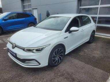 Voir le détail de l'offre de cette VOLKSWAGEN Golf 1.5 TSI ACT OPF 130ch  Life 1st de 2020 en vente à partir de 196.29 €  / mois