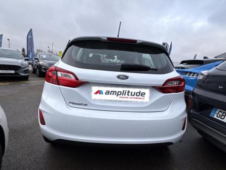 FORD Fiesta 1.5 TDCi 85 ch Connect Business Nav 5p à vendre à Troyes - Image n°6