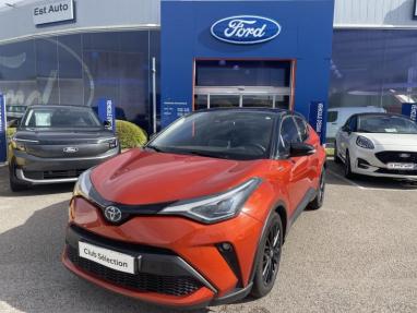 Voir le détail de l'offre de cette TOYOTA C-HR 184h Première 2WD E-CVT  MC19 de 2021 en vente à partir de 284.53 €  / mois