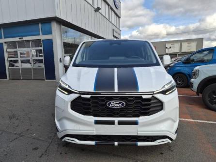 FORD Transit Custom Fg 320 L1H1 2.5 Duratec 232ch Hybride recheargeable Cabine Approfondie Sport CVT à vendre à Orléans - Image n°2